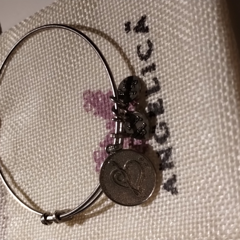 Angelica music bracelet